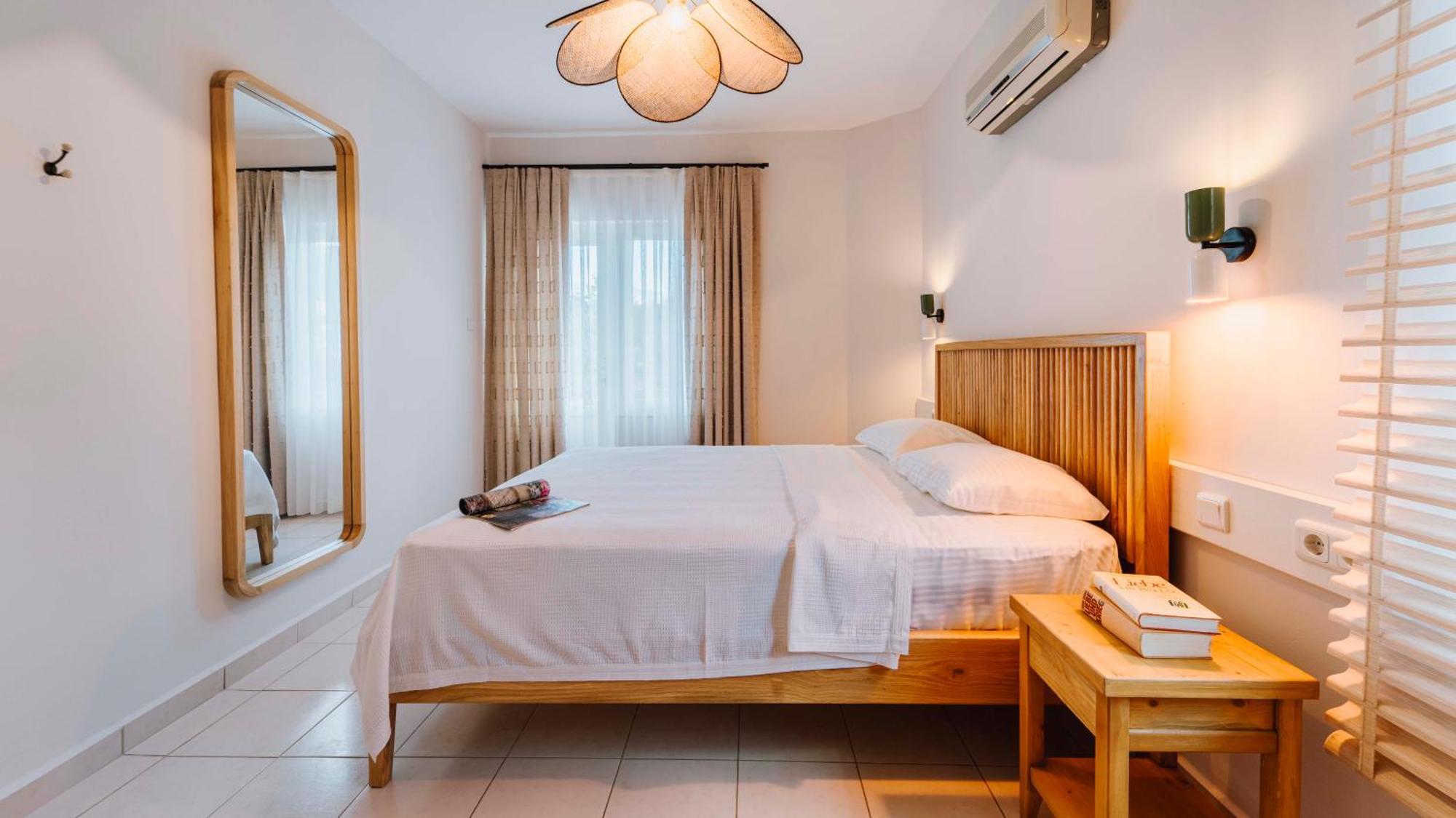 Golden Lighthouse Hotel 2*